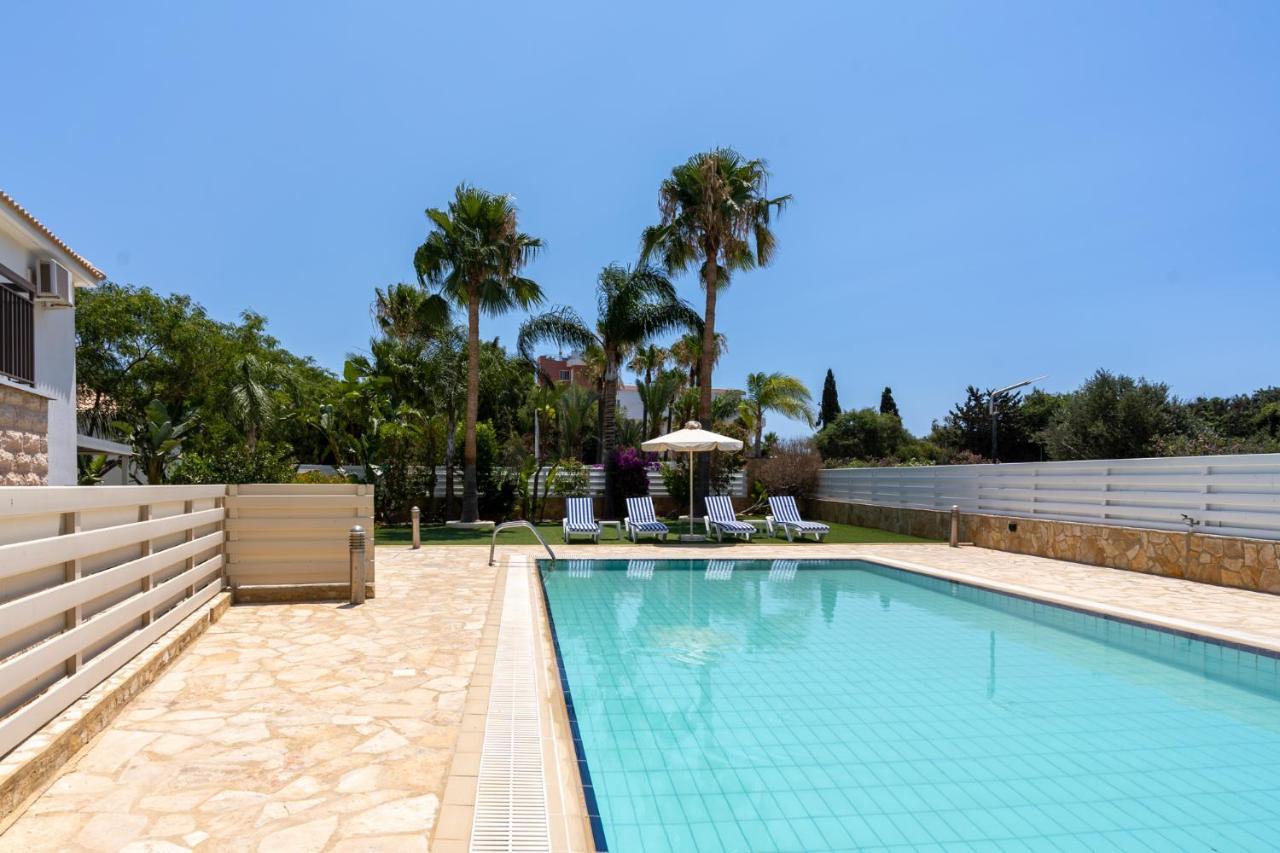Lime 3-Bedroom Villa In Protaras Luaran gambar