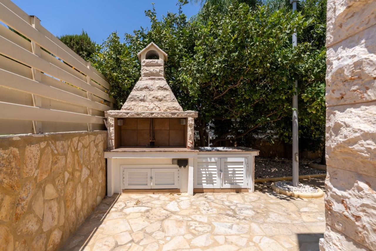 Lime 3-Bedroom Villa In Protaras Luaran gambar