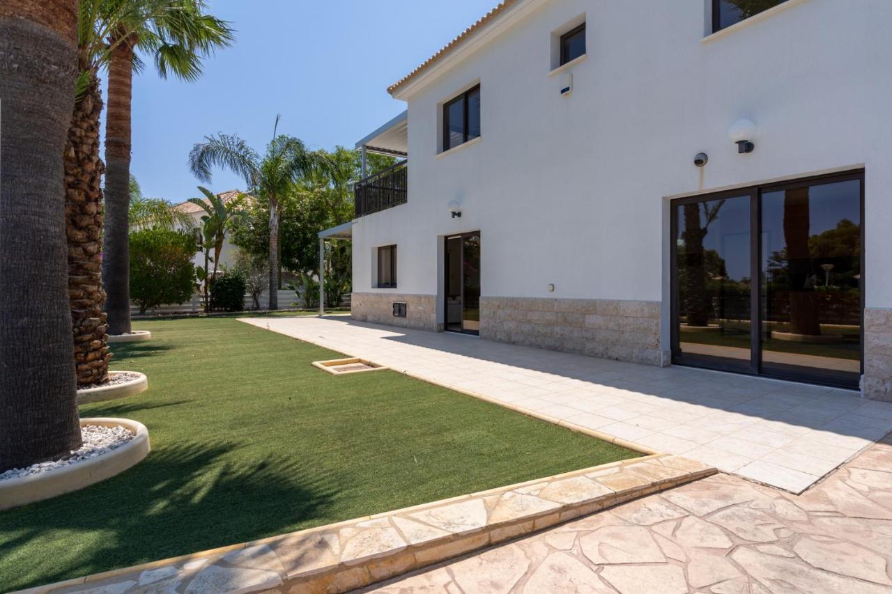 Lime 3-Bedroom Villa In Protaras Luaran gambar