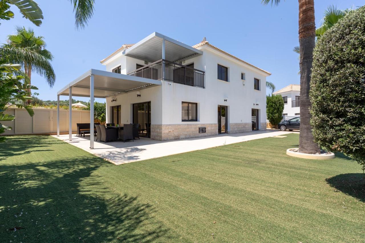 Lime 3-Bedroom Villa In Protaras Luaran gambar